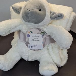 Animal and blanket two-piece gift set